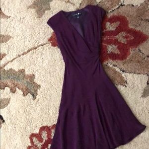 Jones New York Sz. 4 Dark Plum/Wine Dress